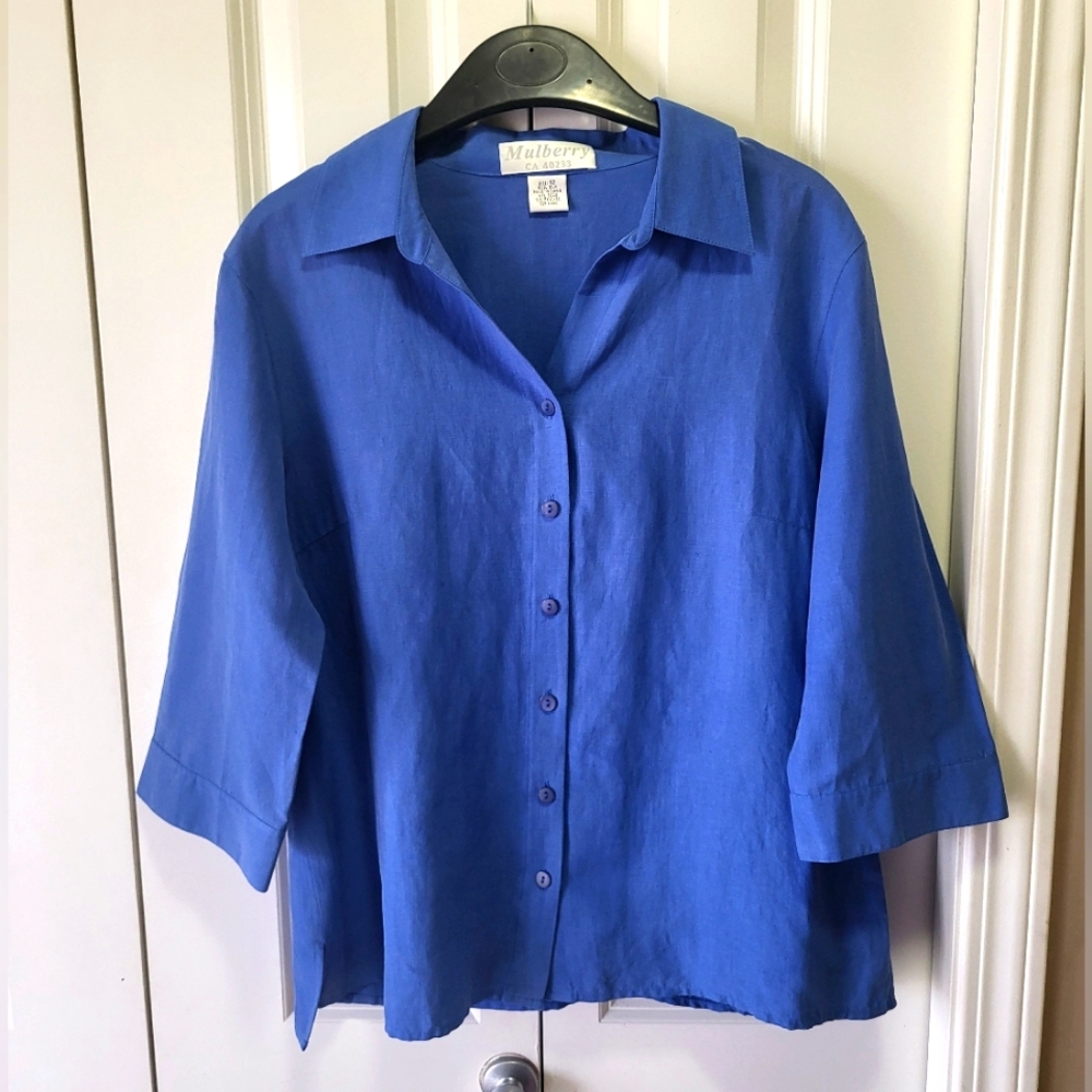 MULBERRY - Vintage - Size 12 100% Silk Blue Button-down Top